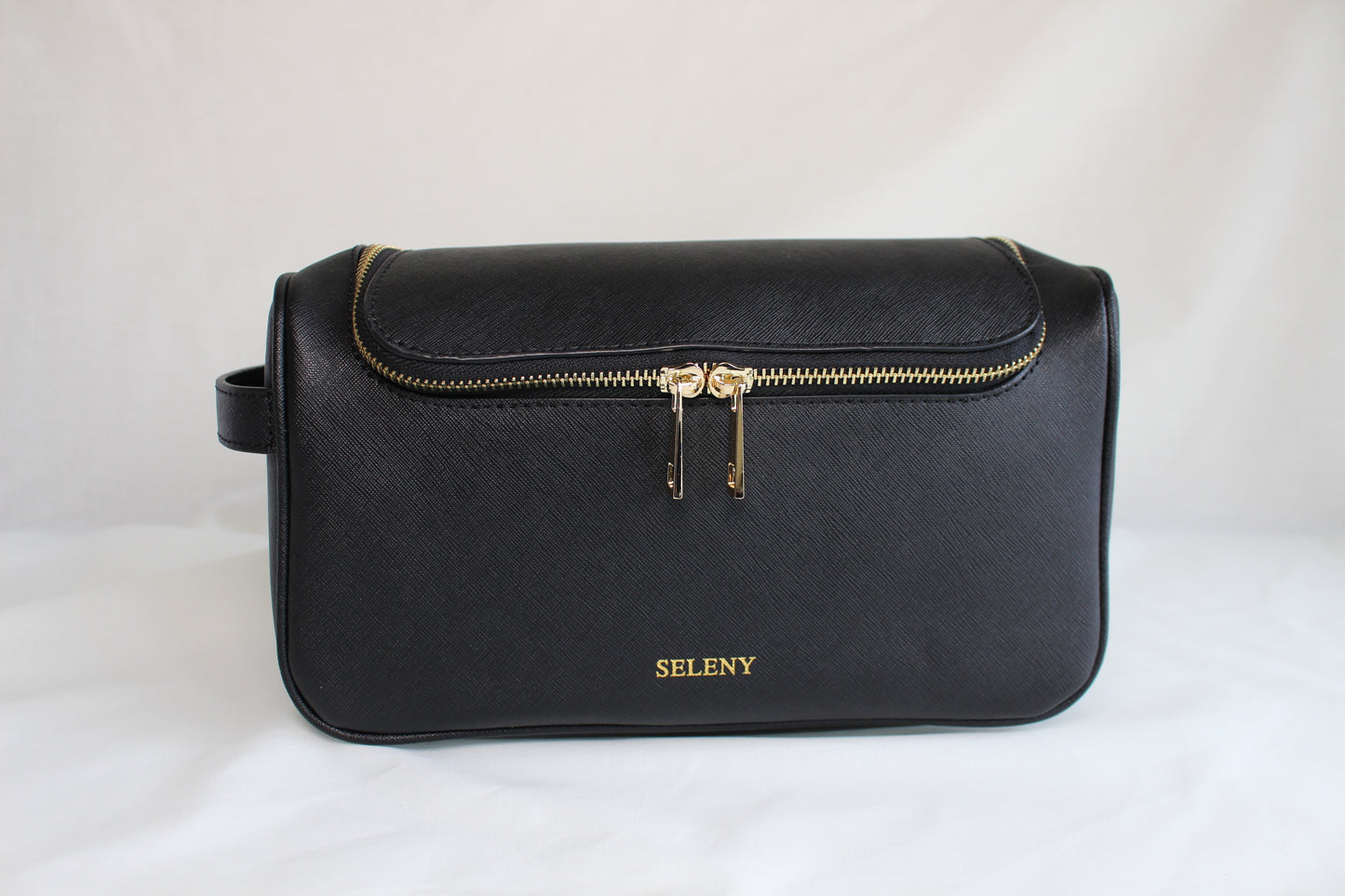 Seleny Leather Toiletry Bag