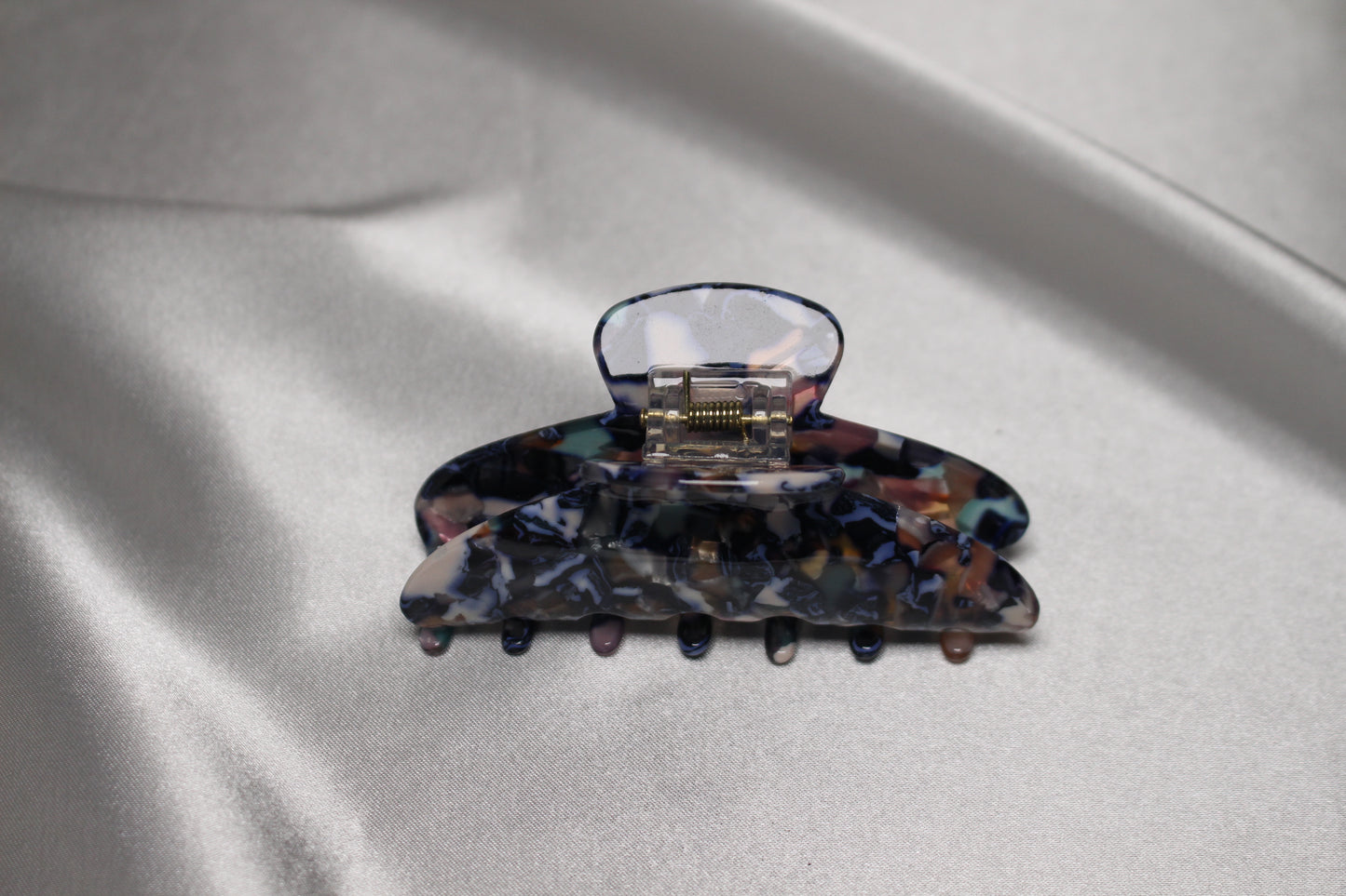 Seleny Resin Claw Clip (Blue Confetti)