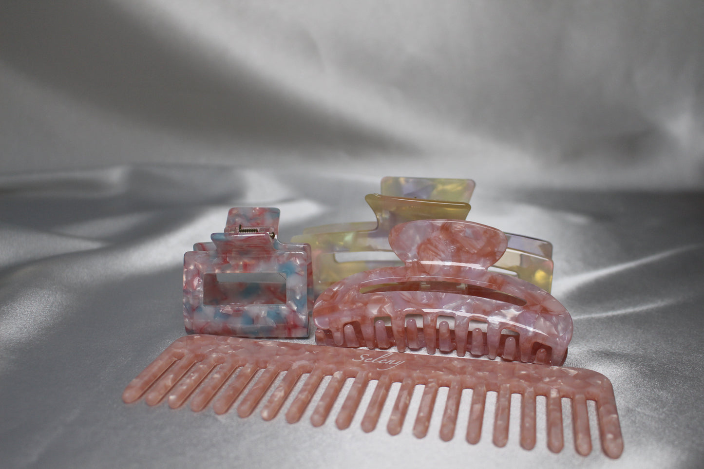 Seleny Jumbo Acetate Claw Clip Set (with Carrying Case & Comb)