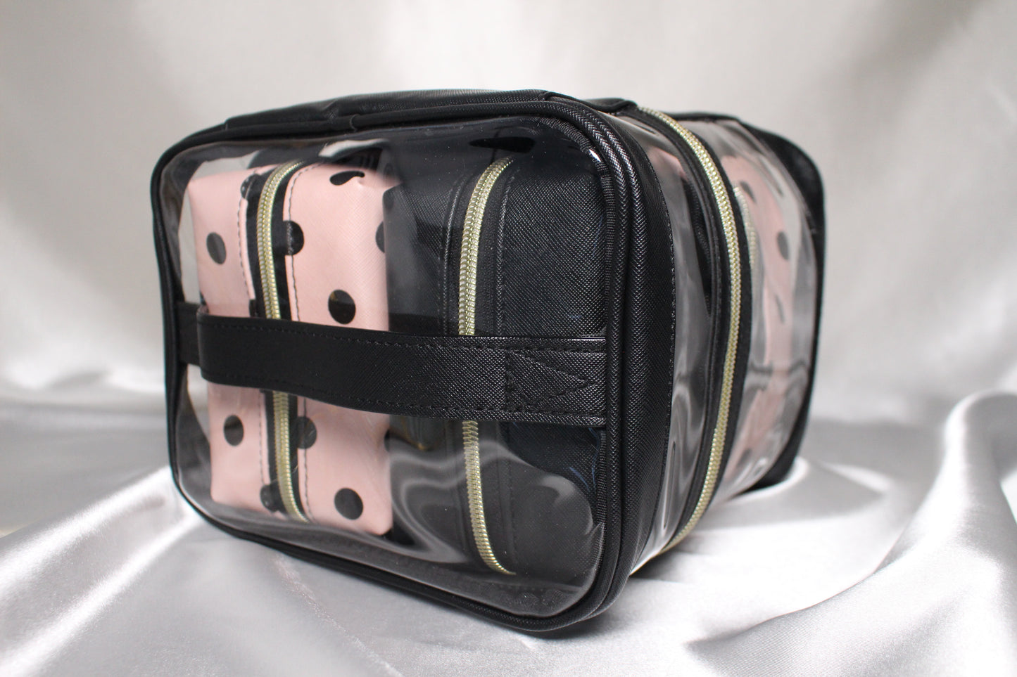 Vigorous Sergio Pretty 4-Piece Toiletry Train Case