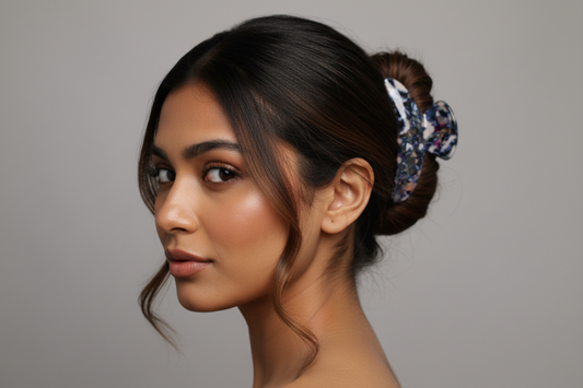 Seleny Resin Claw Clip (Blue Confetti)